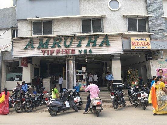 Amrutha Tiffins